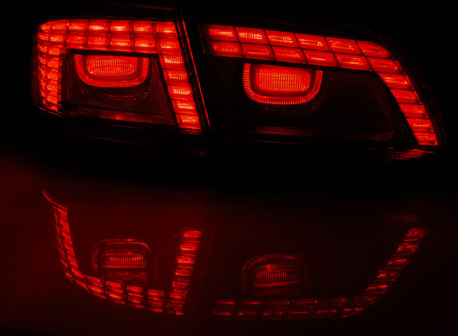 VW Passat B7 Sedan 2010-2014 Fanali Posteriori LED rosso fumé