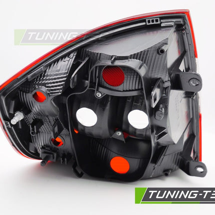 Skoda Rapid 2012-2017 Berlina Fanale Rosso Scuro Lato Destro Tyc