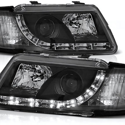 Fari Anteriori LED per Audi A3 8L: Design e Sicurezza
