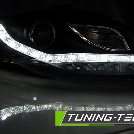 Fari LED Audi A4 B7: confronto tra alogeni e LED, vantaggi e foto