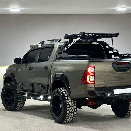 Modanature Laterali per Toyota Hilux 8ª Serie 2015+