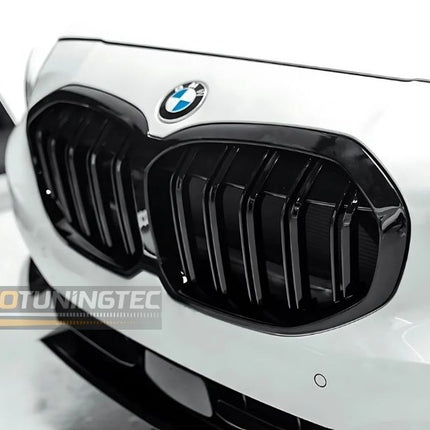 Look M Sport anteriore BMW Serie 1 F40 nero lucido