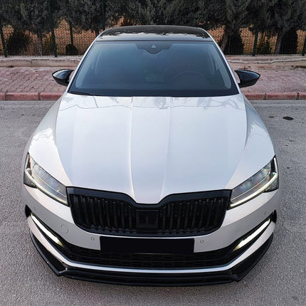 Splitter Anteriore per Škoda Superb MK3 Facelift 2019+