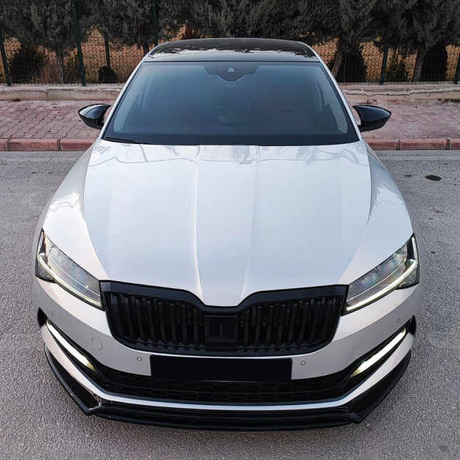 Splitter Anteriore per Škoda Superb MK3 Facelift 2019+