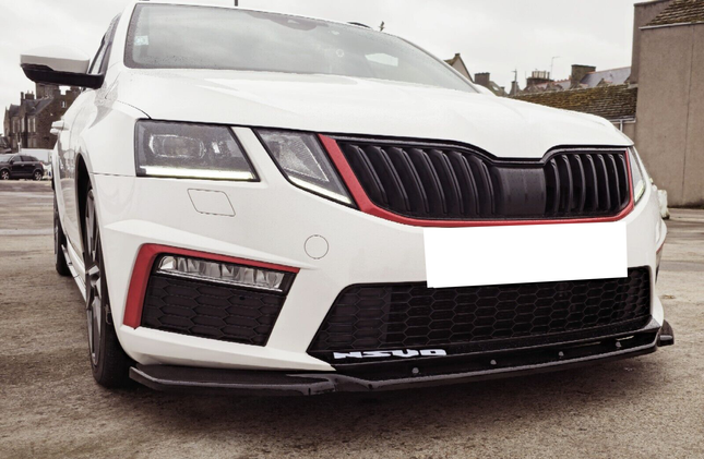 Splitter Anteriore per Škoda Octavia RS MK3 2013-2016