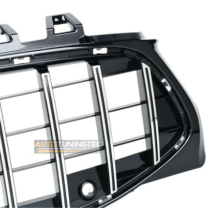 Dettaglio griglia anteriore nero cromato CLA AMG look