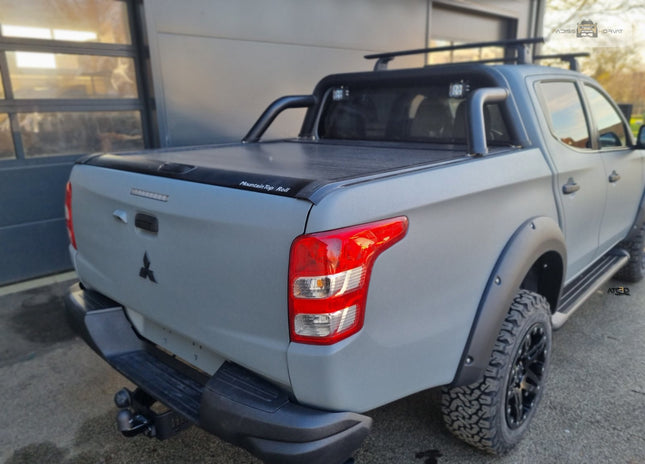 Mitsubishi L200 2015-2019 Fanale Rosso Bianco Destro Tyc