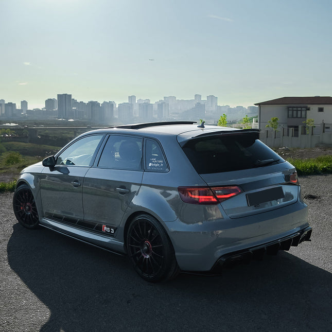 Splitter Laterali Posteriori per Audi RS3 8V Sportback 2015-2016 V2