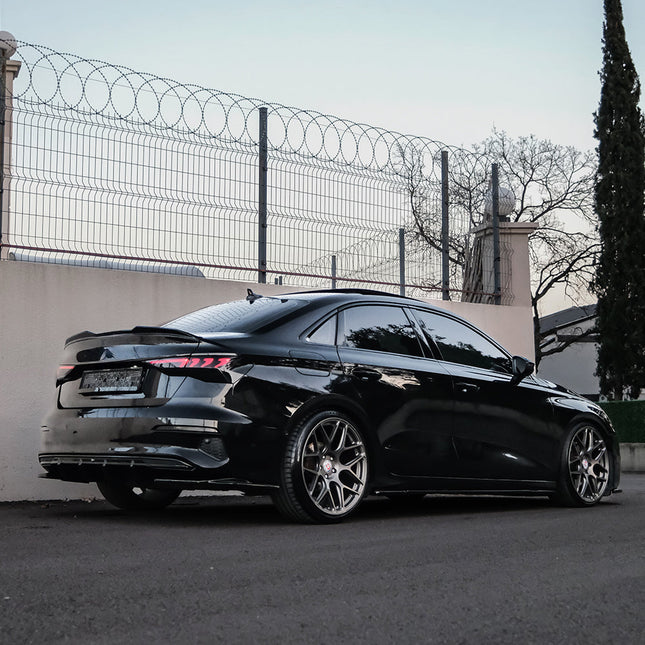 Diffusore Posteriore per Audi A3 8Y (Berlina / Sportback) 2020-2024