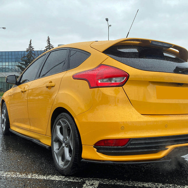 Minigonne Laterali per Ford Focus ST MK3 Hatchback / Facelift 2010-2018