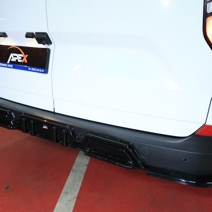 Diffusore Posteriore per Ford Transit Custom Mk2 2023+ – APEX - foto 3