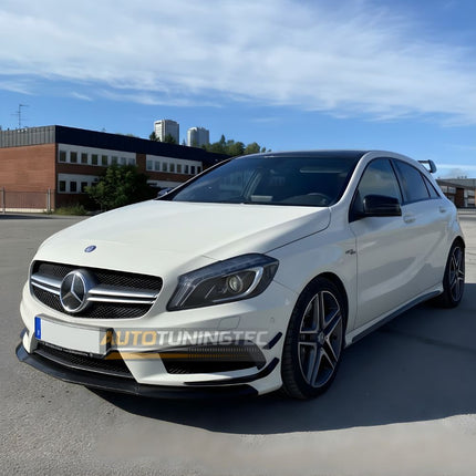 Griglia AMG argento installata su Mercedes W176 per look sportivo