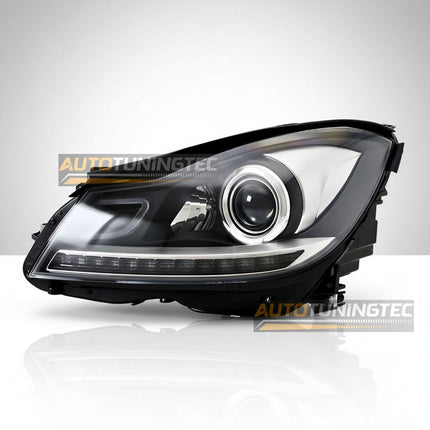 Design moderno nero lucido dei fari anteriori LED per Mercedes W204 2011-2015.