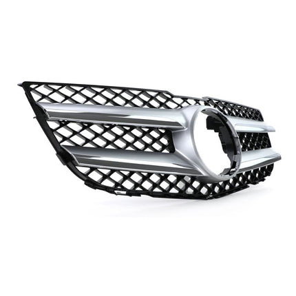 Griglia nera e argento per Mercedes GLK X204 facelift, per un look sportivo.
