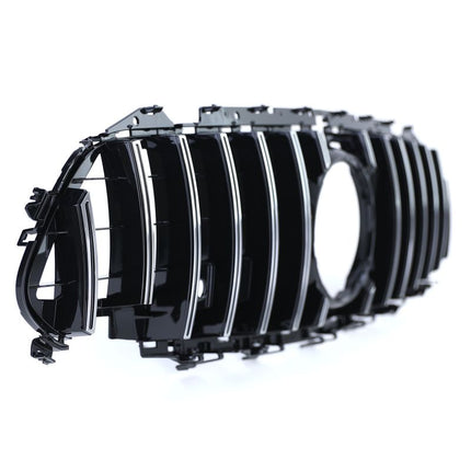 Dettaglio della griglia GT-Design per Mercedes CLS C257, compatibile e installazione Plug & Play.