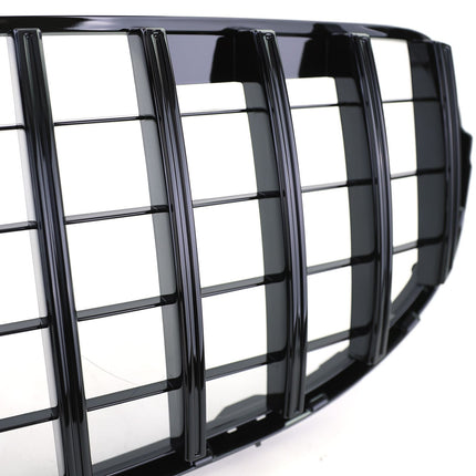 Griglia nero lucido per Mercedes GLC X253, esalta l'aspetto sportivo 2019-2022.