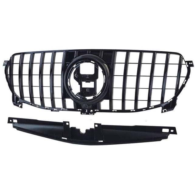 Dettaglio della griglia GT-R nera lucida montata su Mercedes GLE V167, migliora l'estetica 2018-2023.