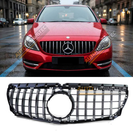 Griglia anteriore Mercedes Classe B W246 2011-2014 GTR, vista frontale del veicolo.