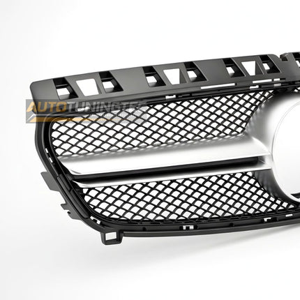 Dettaglio frontale Mercedes W176 con griglia AMG silver