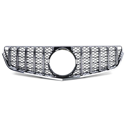 Interno della griglia GT-R con listelli verticali cromati su Mercedes E A207 2009-2013